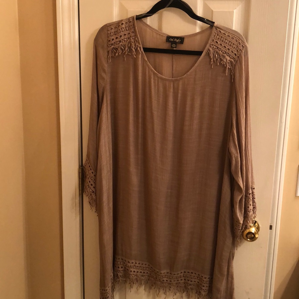 Tunic length rayon shirt